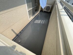 【盛岡市 バルコニー防水工事】雨漏り解消で安心の暮らしに｜N様邸