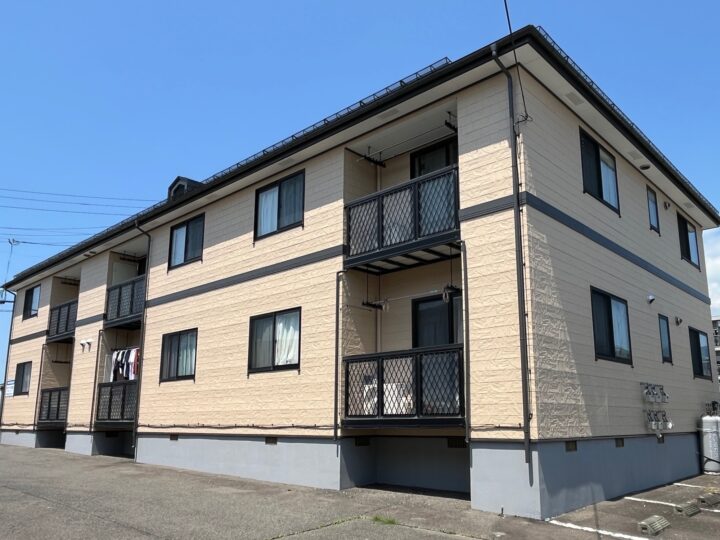 滝沢市　アパート屋根外壁塗装工事