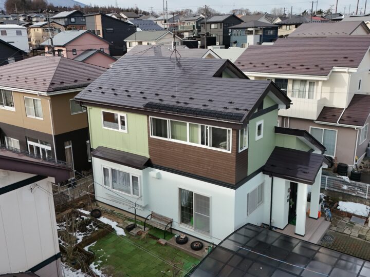 【滝沢市 屋根外壁塗装】フレンチグリーン×セラドングリーンで深みのある外観に｜I様邸