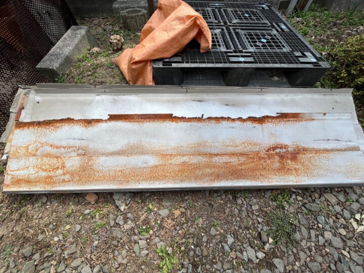 屋根板金撤去後雨漏り部