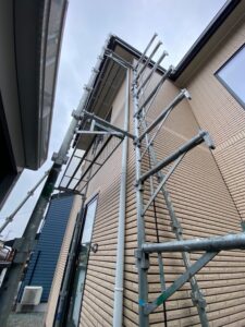 【盛岡市 雨樋修繕】凍結による竪樋破損をお手頃価格で修繕｜M様邸