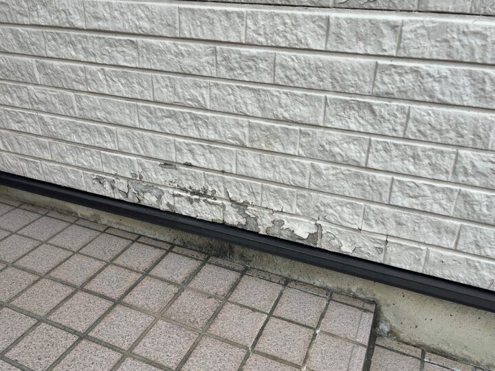 施工前｜外壁の塗膜剥離