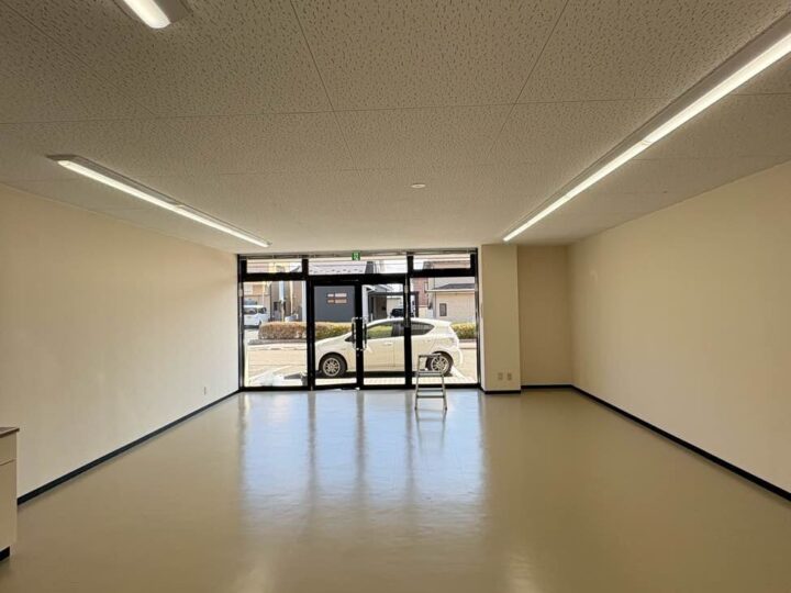 【盛岡 事務所クリーニング・原状回復】造作を撤去して明るくまっさらなテナントへ｜S様