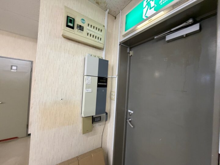 施工前:出入口まわり