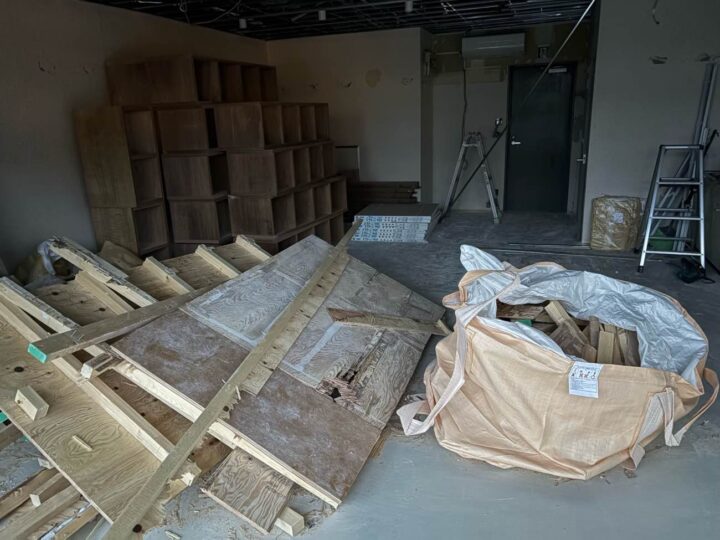 床造作の解体(別の位置)